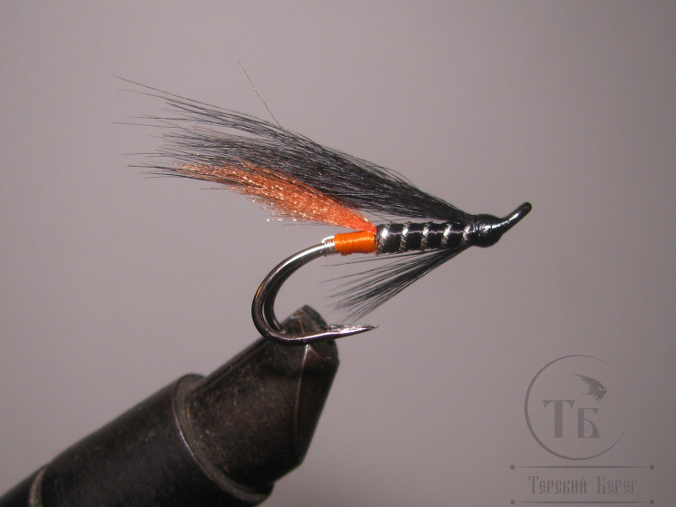 Муха лососевая на двойнике Monkey "Летняя" ( 8 ) Orange Butt Monkey Wing OT Var. DL71 № 8