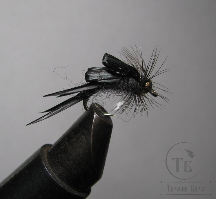 Муха нимфа Biot ( 14 ) Scud Devil Black nymph крючок № 10 (Scud)