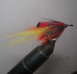 Лососёвая муха Shrimp ( 41 )  Red Yellow креветка  (двойник  Kumho № 6 )