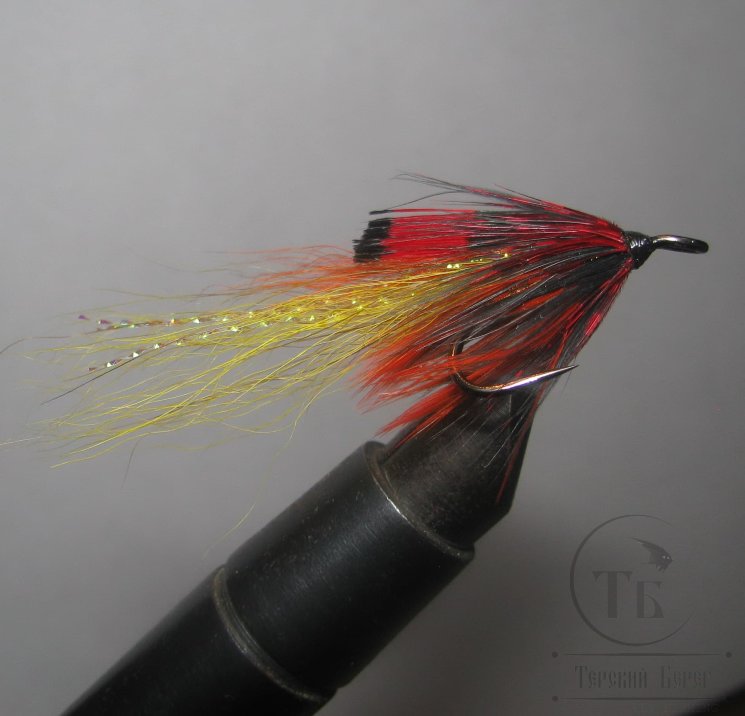 Лососёвая муха Shrimp ( 41 )  Red Yellow креветка  (двойник  Kumho № 6 )