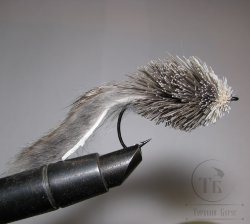 Муха щучья из оленя с зонкером Бело серая