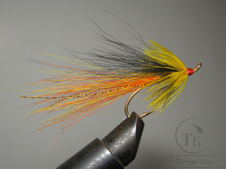 Муха лососевая на одинарном крючке ( 31 ) "Sunburst Cascade" Kumho Salmon Gold № 6
