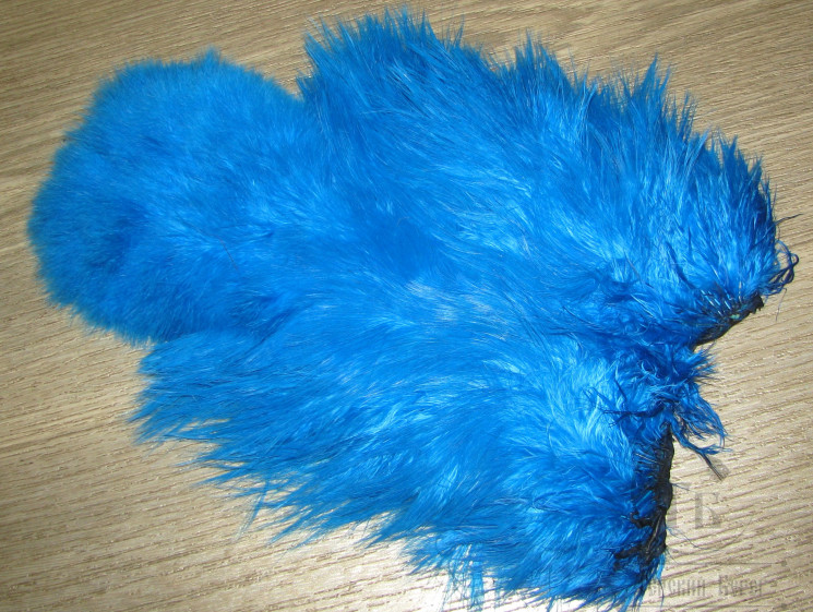 Куриная шкура Spey Soft Hackle Chickabou White dyed Kingfisher Blue Whiting
