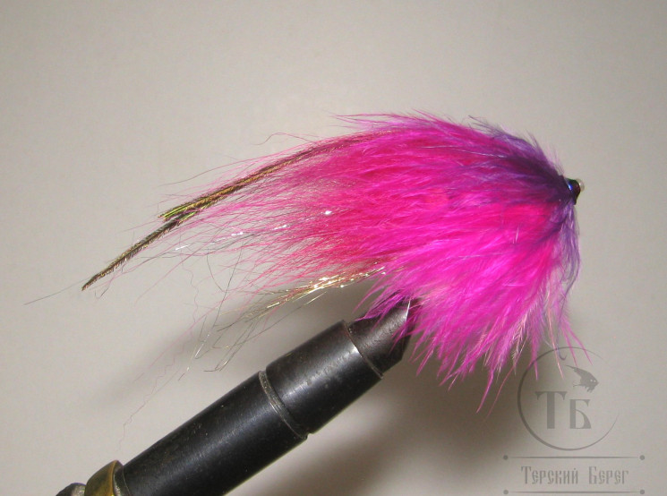 Лососёвая муха Turbo Nobody ( 14 ) Alum. Fire Pink T 6 mm. 8 sm