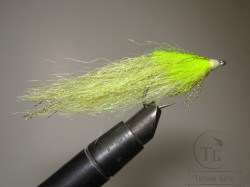 Муха стример фосфор ( 7 ) Yellow Chartreuse Sea KH № 1/0
