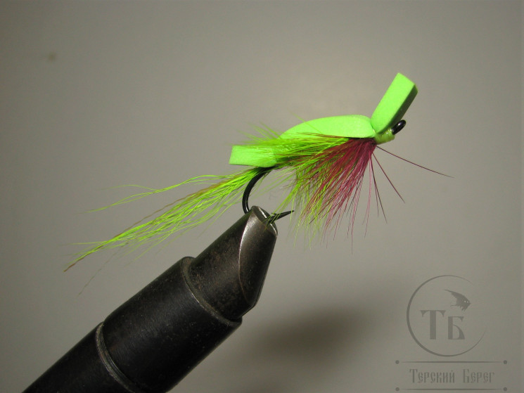 Муха лососёвая Skater Foam ( 3 ) Fl. Chartreuse на одинарнике № 4