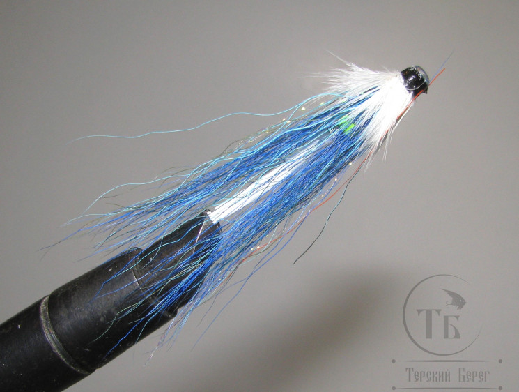 Муха лососёвая английское крыло WG Tube ( 50 ) Plastic 1,0 дюйм Kingfish Blue / White ( сине белая  )