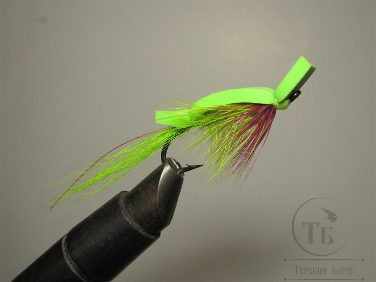 Муха лососёвая Skater Foam ( 4 ) Fl. Chartreuse на одинарнике № 2