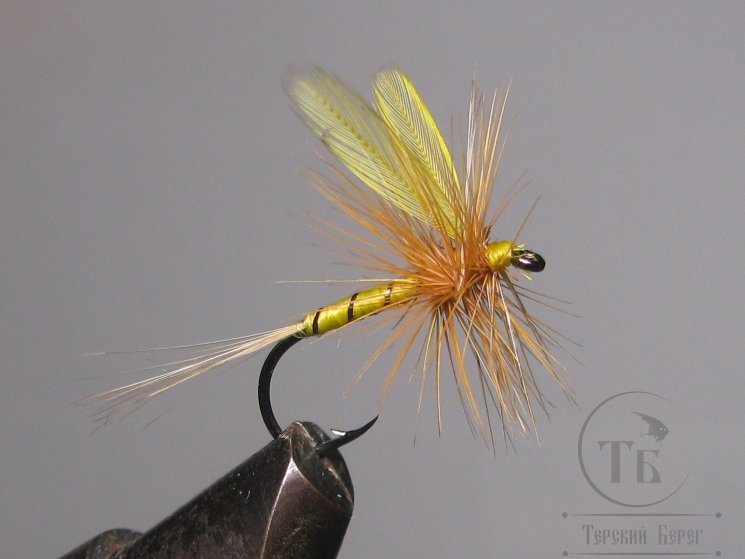 Муха сухая Dry fly Adams 31 " Adams Pale Yellow Wing "крючок № 10 ( Kumho )