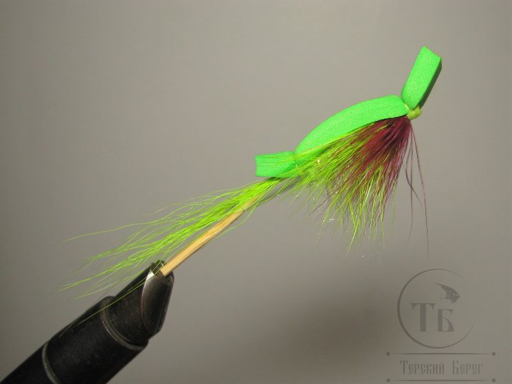 Муха лососёвая Skater Tube ( 16 ) Fl. Chartreuse на пластике