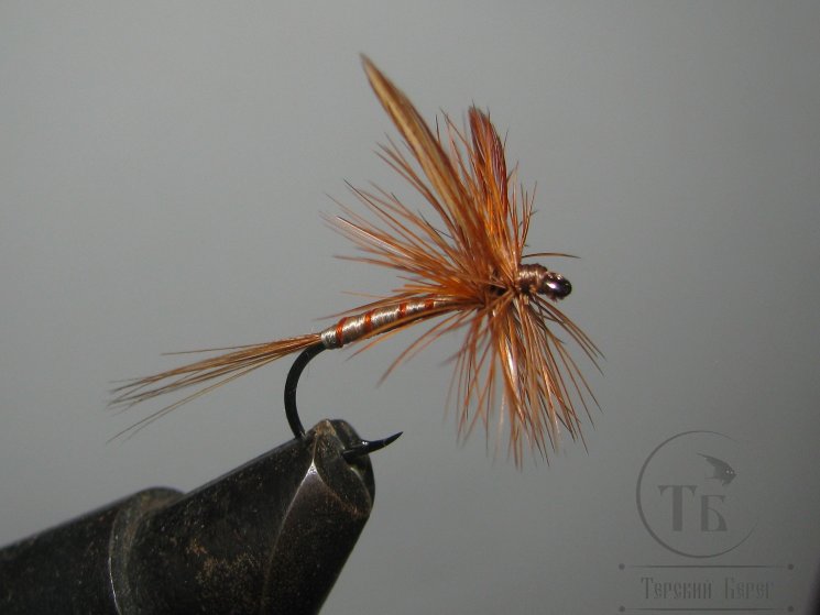 Муха сухая Dry fly Adams 37 " Adams Brown Wing "крючок № 10 ( Kumho )