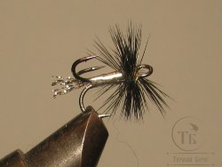  Муха на тройнике "хариус форель" ( 36 ) Silver Black кр. №12 