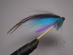 Муха лососёвая серия "Бурняк" ( 5 ) Herring Fl. Purple tag ( пластик 1,0 дюйм )