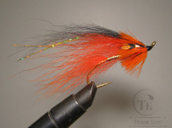 Муха лососевая на одинарном крючке ( 14 ) Orange Varzuga  Kumho Salmon Gold № 2/0