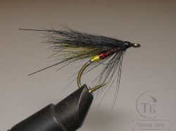 Муха стример форелевый ( 2 ) Craft  Black /Red/Yellow Kumho  Wet № 4