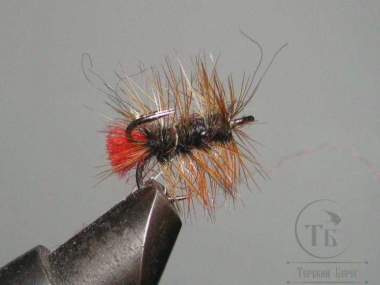 Муха на тройнике "хариус форель" ( 52 ) Plm. Black Red Tag кр. №14