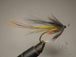 Муха лососевая на одинарном крючке ( 21 ) Munro Killer PBP Variant Kumho Salmon Gold № 2