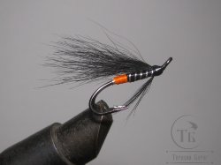 Муха лососевая на двойнике Monkey "Летняя" ( 4 ) Orange Butt Monkey Wing DL71 № 8