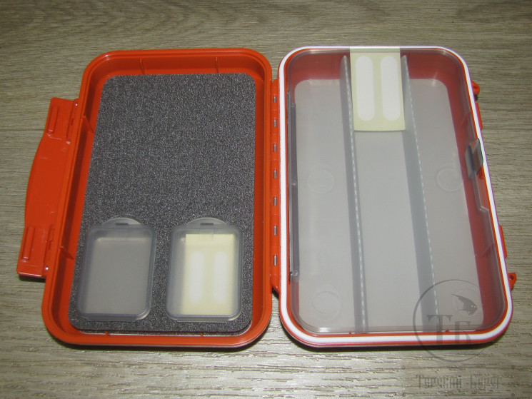 Коробочка для мушек на трубках Medium 2-Row Tube Fly Case 3 Comp CF-2403V Burnt Orange C&F DESIGN 