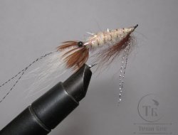Муха Streamer Shrimp SSH 022 Cream Pearl  крючок Salmon Black №6