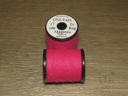 Шерстяная пряжа на катушках UNI - Yarn 17 yds 2x Magenta