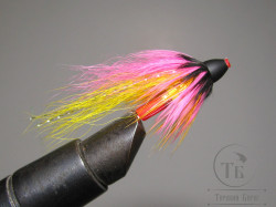 Муха лососёвая TP Cone Fly ( 20 ) Black Pink / Yellow ( пластик 1 дюйм )